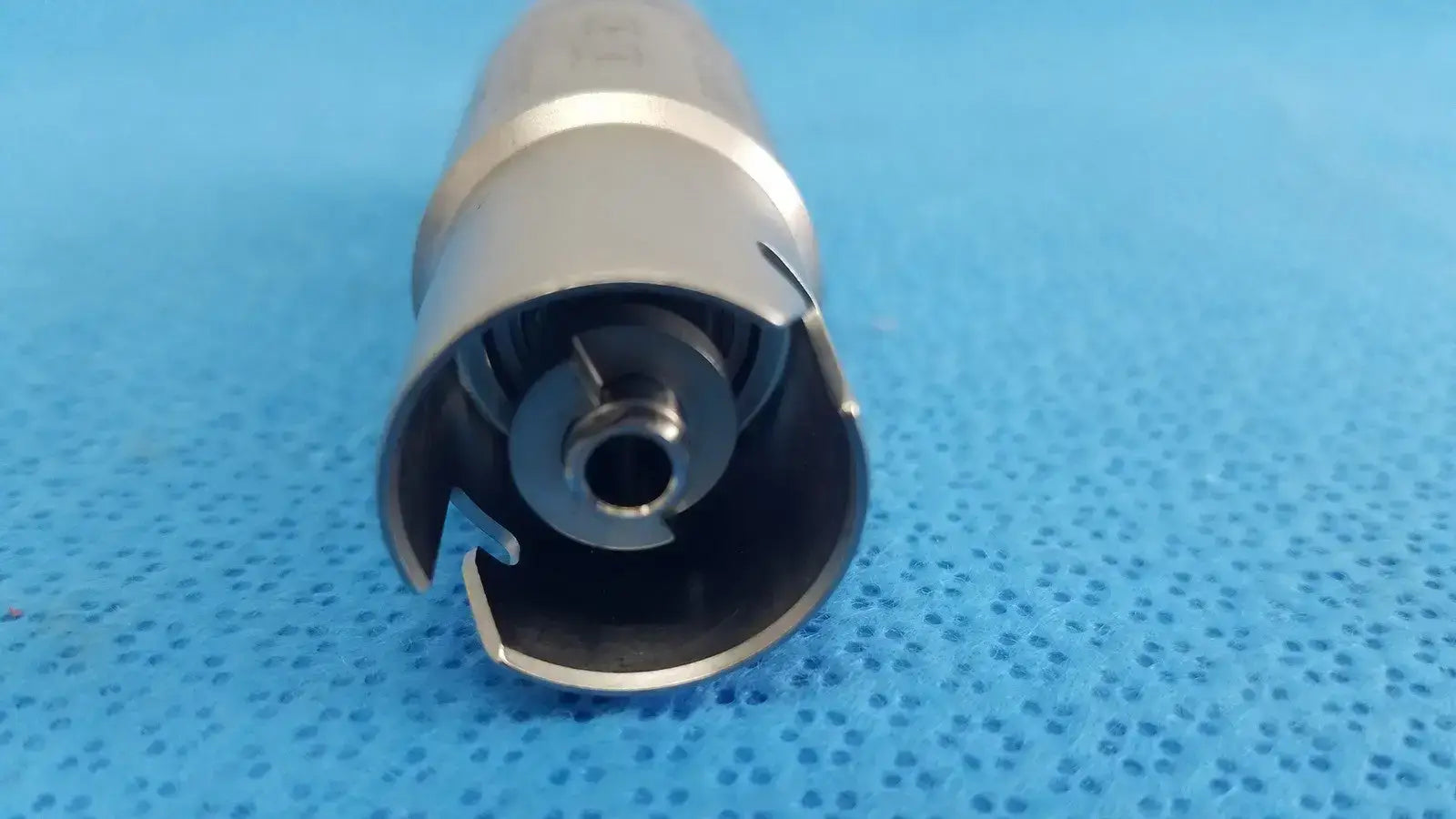 Stryker 4100-135-000 Hudson Modified Trinkle Drill Surgical Drill Attachment, second-hand product photo 7