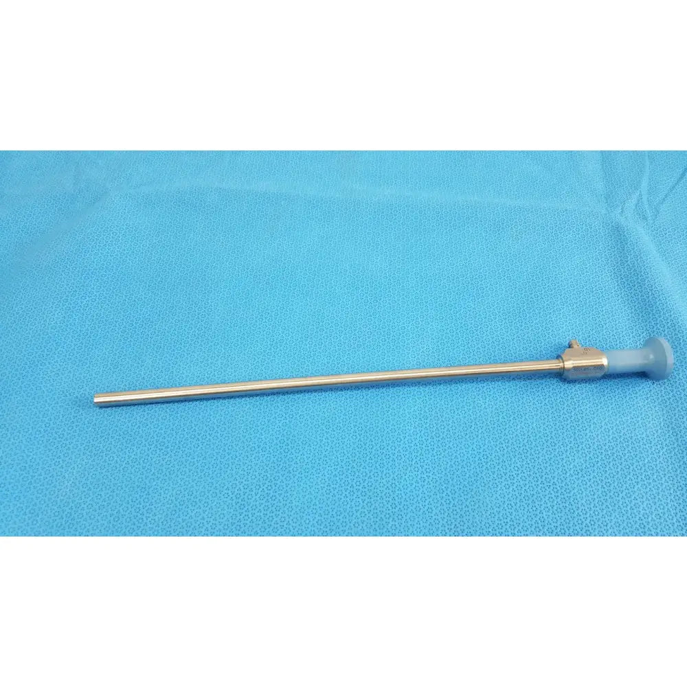 Silver stryker 502-457-010 10mm 0° autoclavable endoscope with metallic shaft and gray handle for reuse medical use