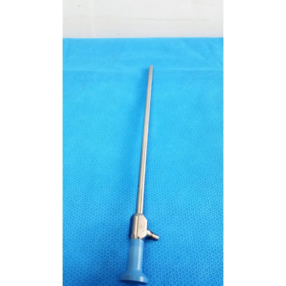 Silver stryker 502-457-030 10mm 30° autoclavable endoscope with blue ergonomic handle and metallic shaft for reuse medical use