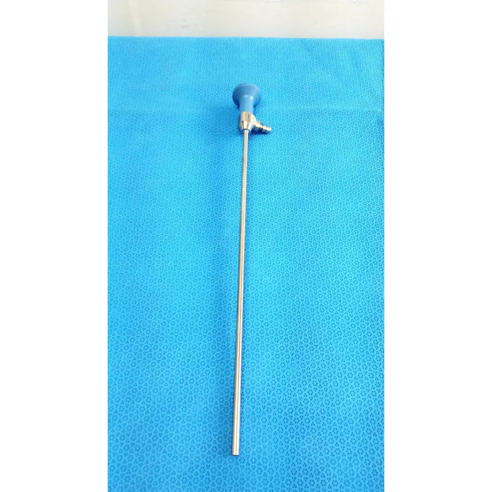 Blue-handled stryker ideal eyes 5mm 0° autoclavable endoscope with long slender metallic shaft for surgical use