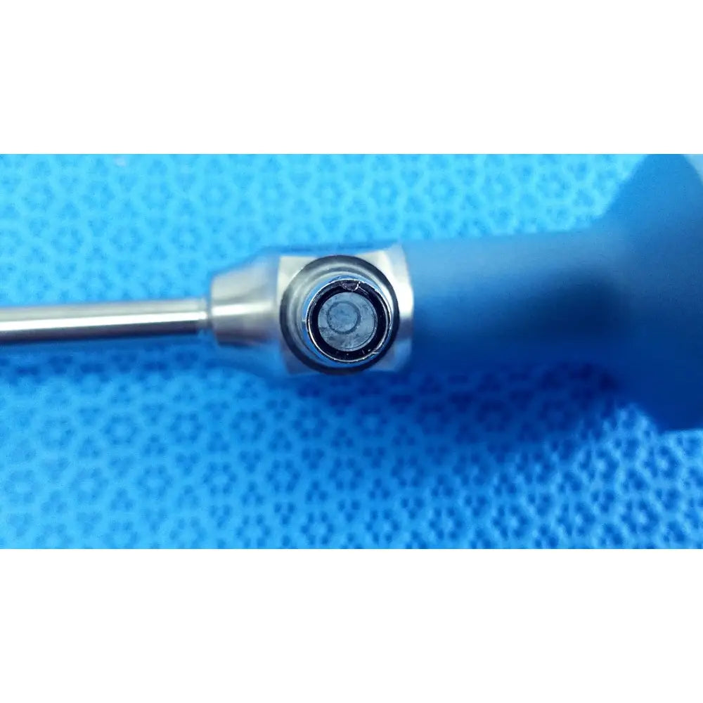 Blue-handled ideal eyes 5mm surgical instrument with metallic shaft and circular joint for autoclaving use