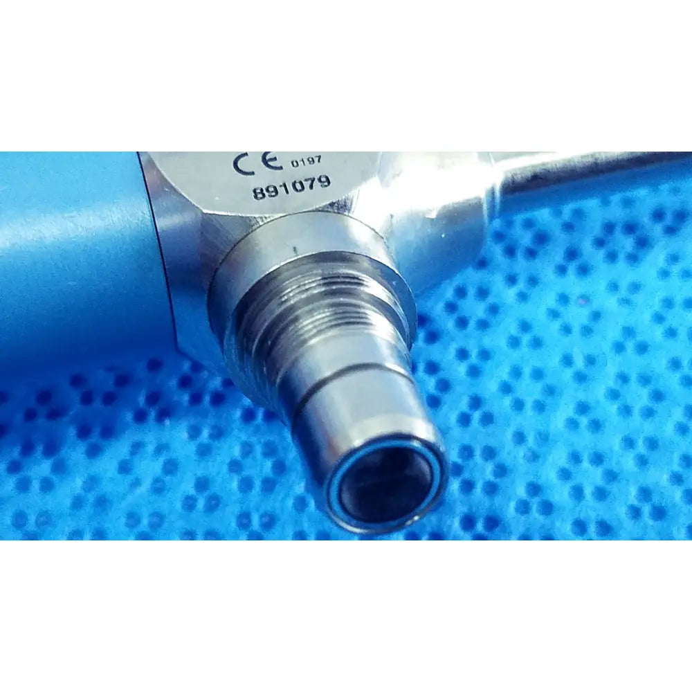Silver metallic autoclavable endoscope with blue cylindrical handle and threaded connection ideal eyes 5mm model