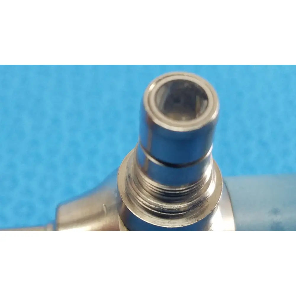 Shiny metallic cylindrical connector with threaded section for stryker ideal eyes 5mm 30 degree autoclavable endoscope