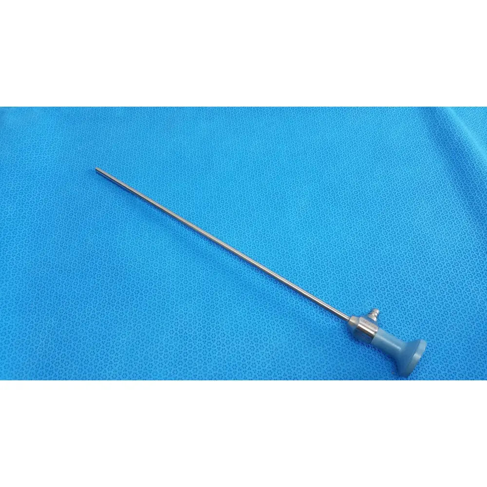 Silver surgical endoscope with gray handle and metallic joint ideal eyes 5mm autoclavable for precision use