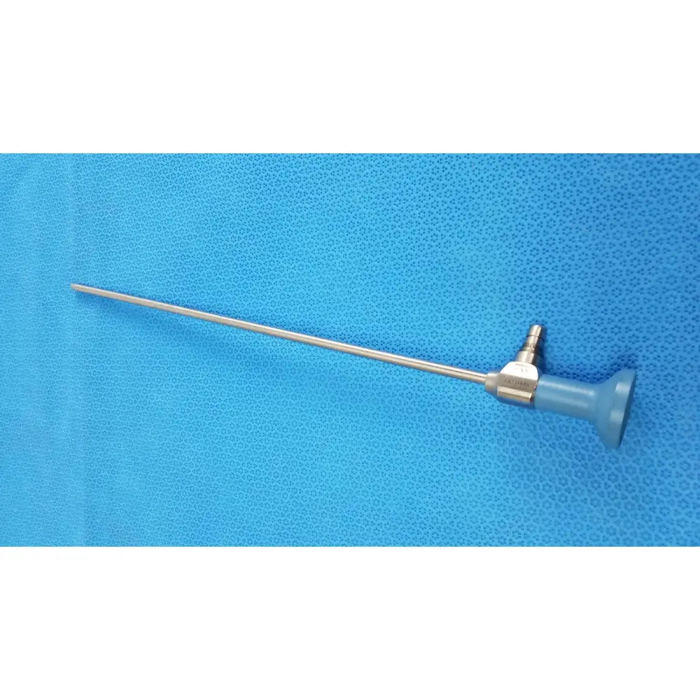Silver ideal eyes 5mm surgical endoscope with blue plastic handle and metallic joints for medical use