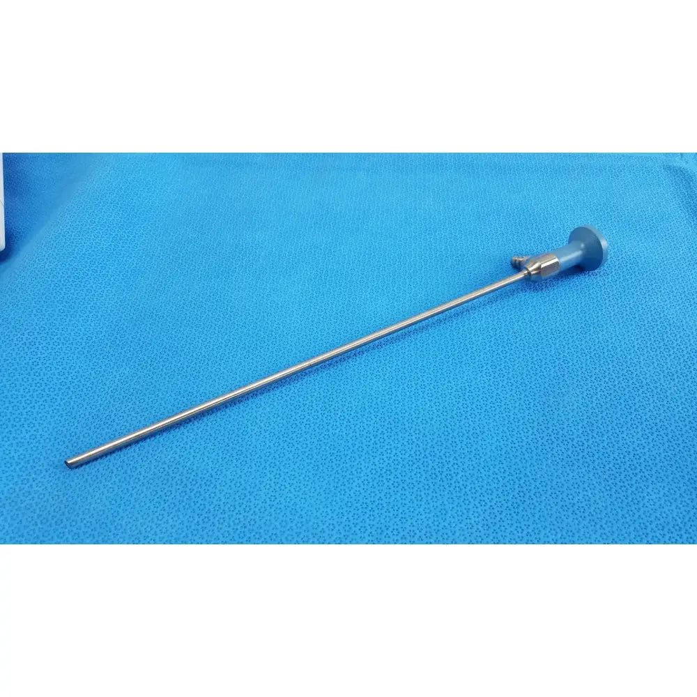 Silver surgical endoscope with gray handle and metallic joints stryker ideal eyes 5mm 30° autoclavable endoscope