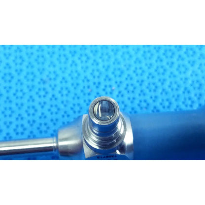 Silver metallic ideal eyes 5mm 30° autoclavable endoscope with cylindrical handle and threaded connection
