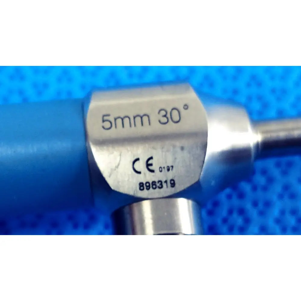 Stainless steel stryker ideal eyes 5mm 30 degree endoscope with blue handle and engraved ce marking and serial number