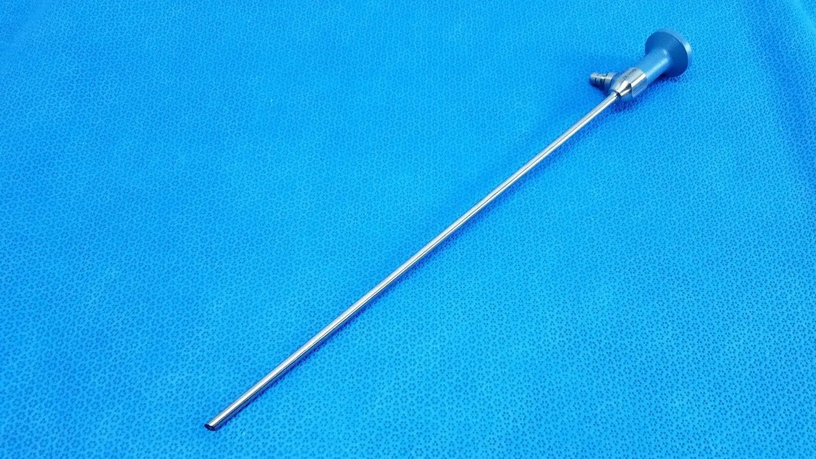 Stryker 502-539-030 Ideal Eyes 5mm 30° Autoclavable Endoscope 899290 Autoclavable Endoscope, second-hand product photo 5
