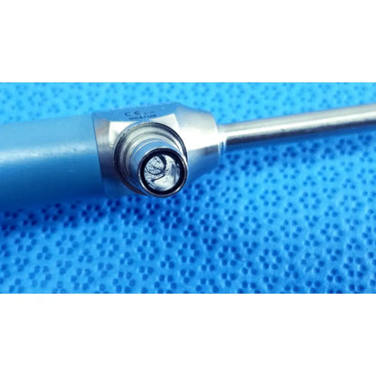 Blue-handled ideal eyes 5mm autoclavable endoscope with metallic shaft and engraved chrome tip for surgical use