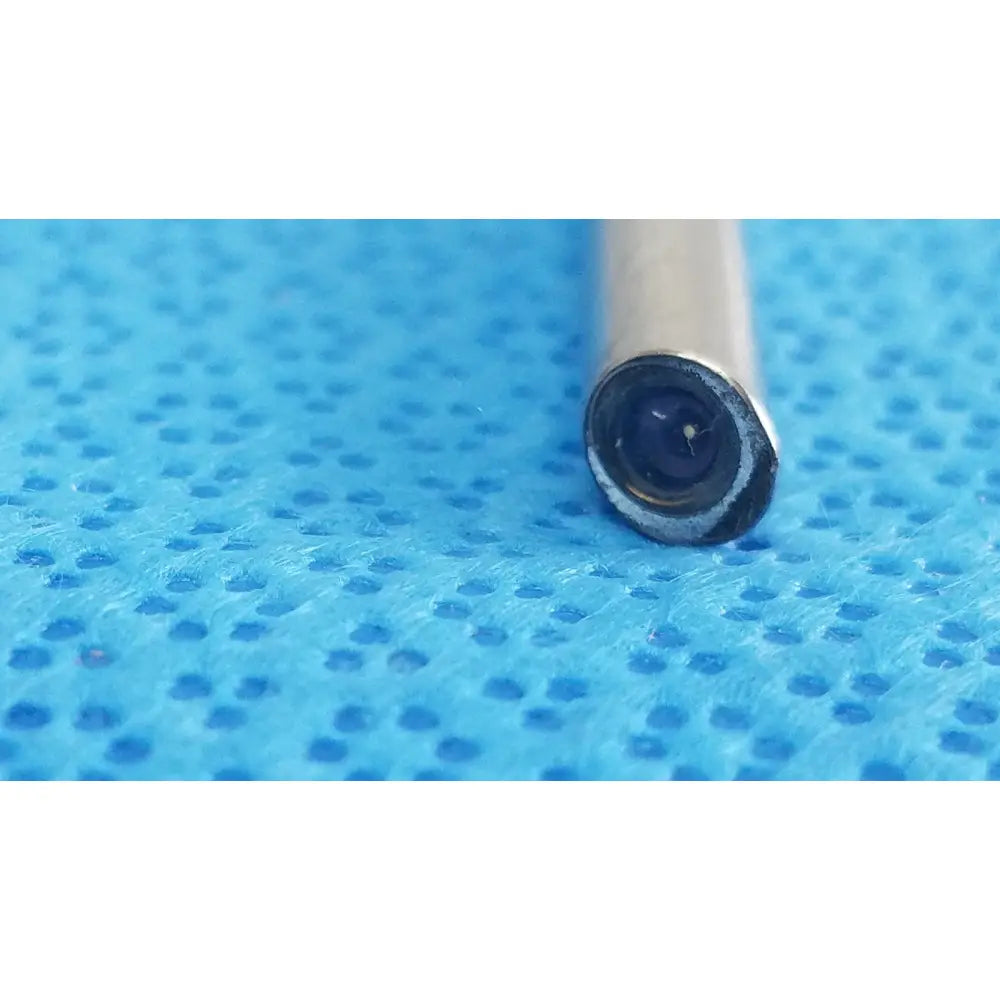 Silver-tipped stryker ideal eyes 5mm 30° autoclavable endoscope with circular lens and metallic casing