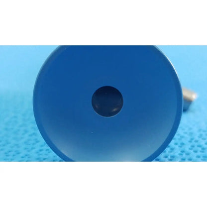 Blue circular plastic disc with central hole for Stryker ideal eyes 10mm 0° autoclavable endoscope use