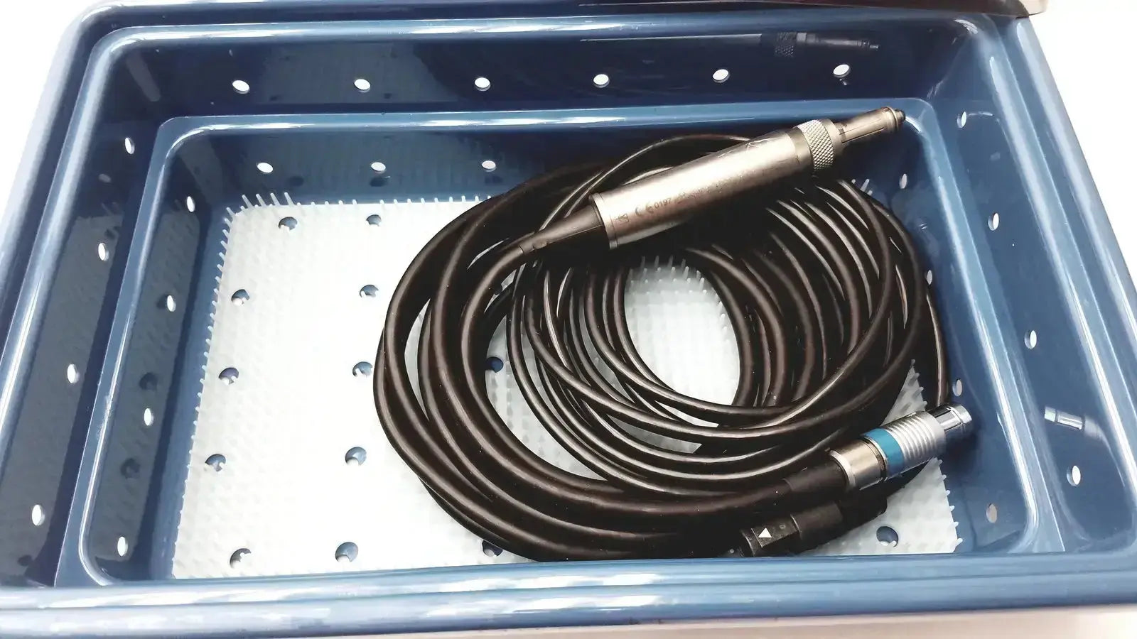 Stryker 5400-277 Core Sterilization Case with Drill Attachements Sterilization Case, second-hand product photo 2