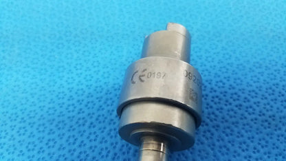 Silver metallic cylindrical hudson modified trinkle sensor with engraved markings and threaded end for reuse medical use