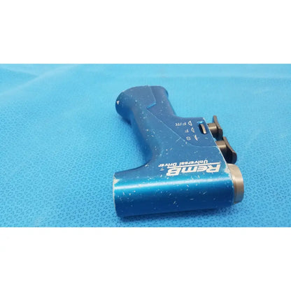 Blue Stryker 6400-099-000 universal driver with textured grip and metallic accents for reuse medical applications