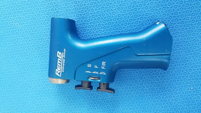 Blue remb universal driver by smiths medical with textured grip and black adjustment knobs for reuse medical equipment