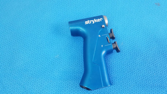 Stryker 6400-099 RemB universal driver in blue with black adjustment knobs and white branding used in medical equipment
