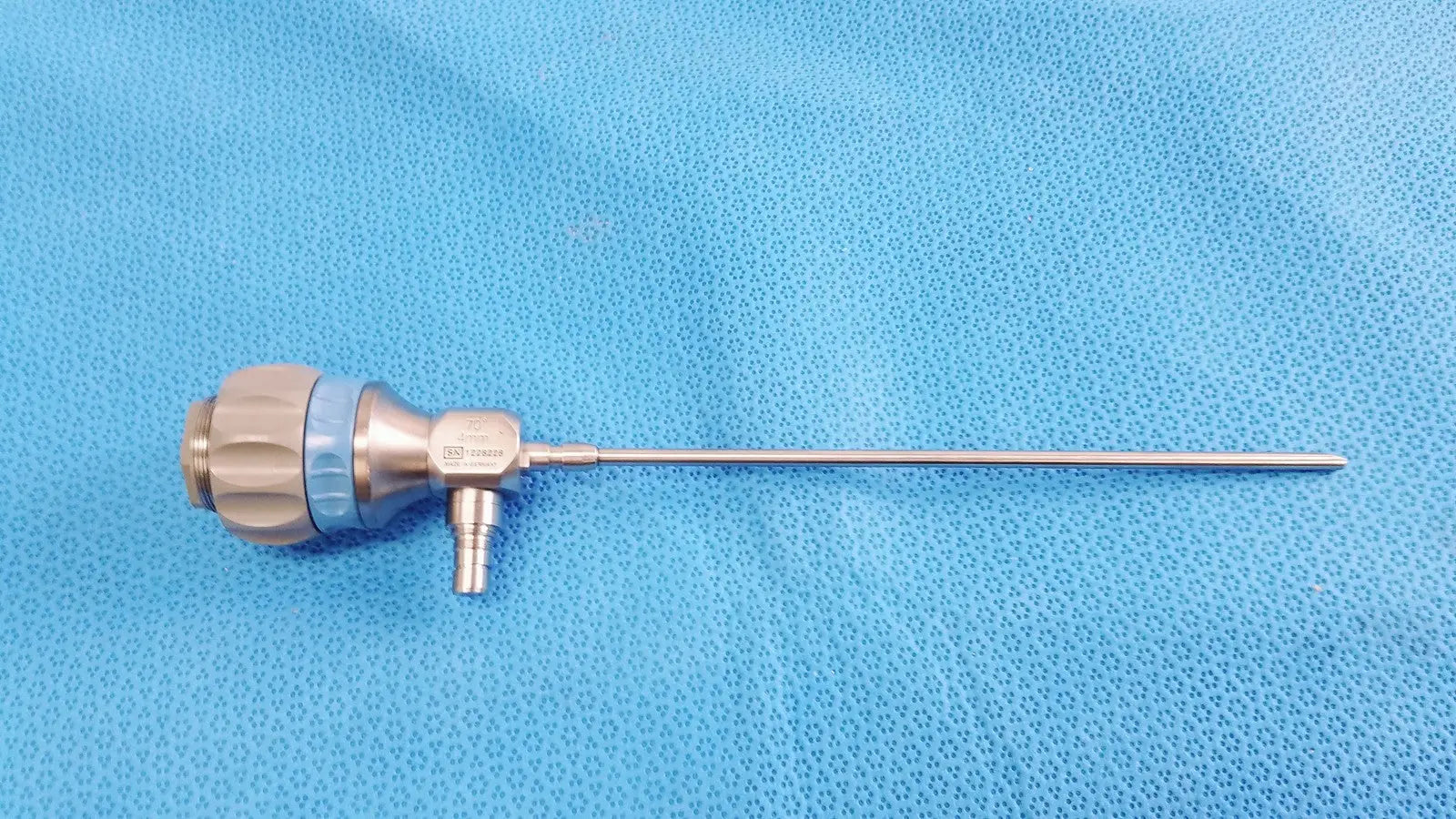Reuse Medical Stryker 70º 4mm Autoclavable 502-304-070 Arthroscope Endoscopes, second-hand product photo 1