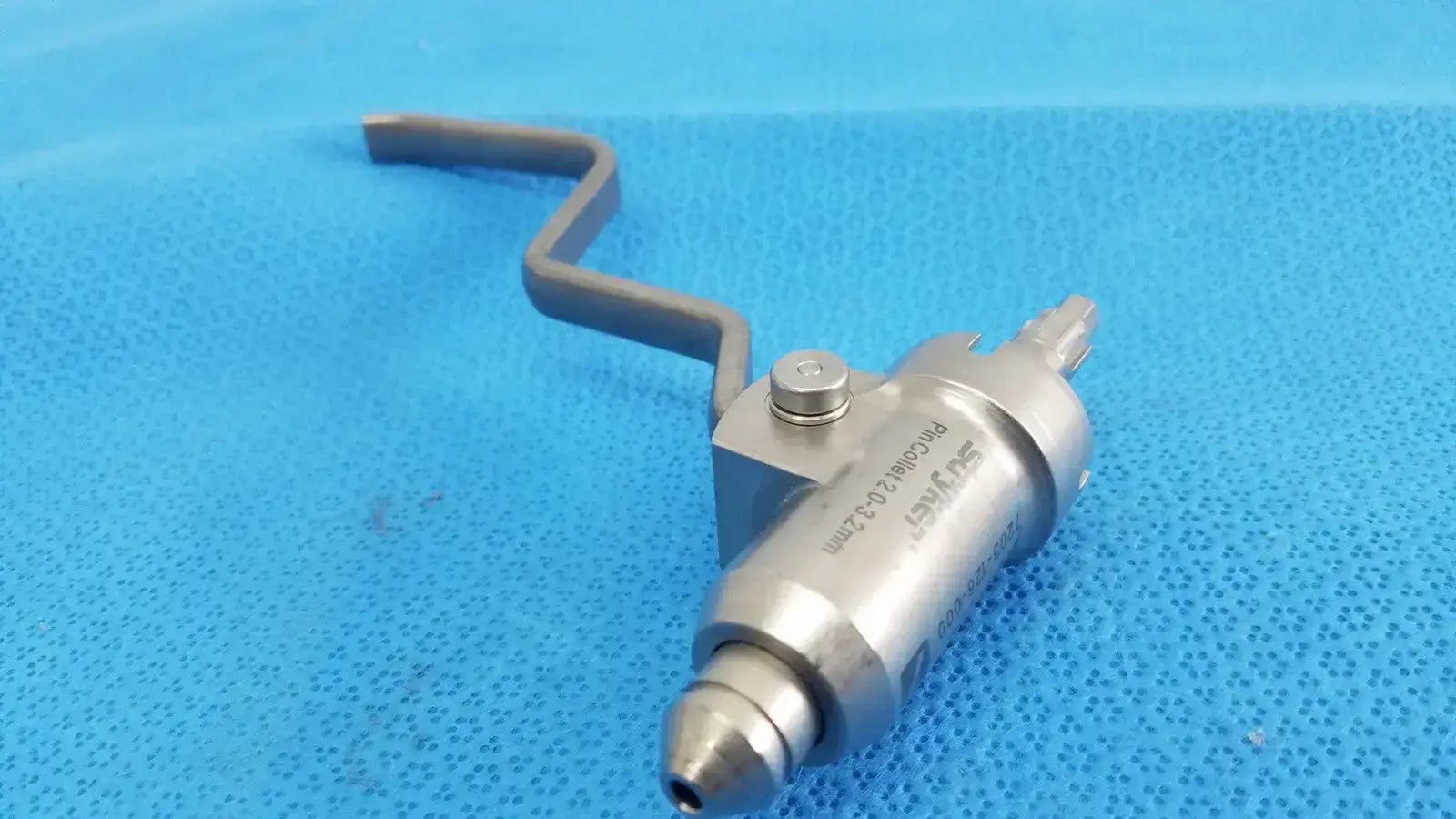 Stryker 7203-126-000 Dual Trigger Pin Collet Surgical Power Tool Part, second-hand product photo 4
