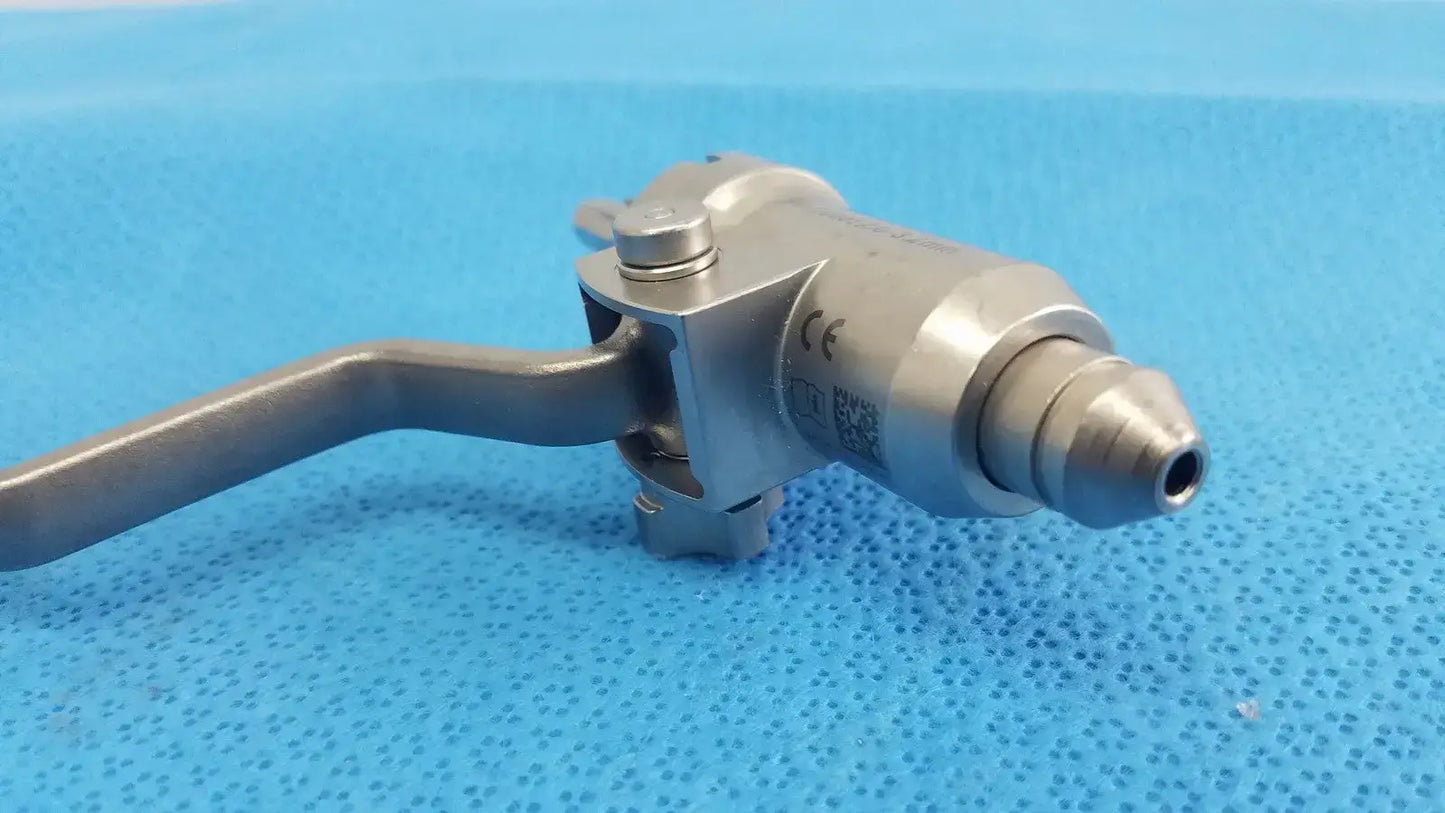 Stryker 7203-126-000 Dual Trigger Pin Collet Surgical Power Tool Part, second-hand product photo 3