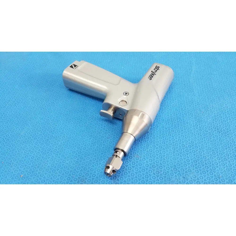 Silver metallic stryker 7206-000-000 system 7 reciprocating saw handpiece with ergonomic design for reuse medical orthopedic instruments