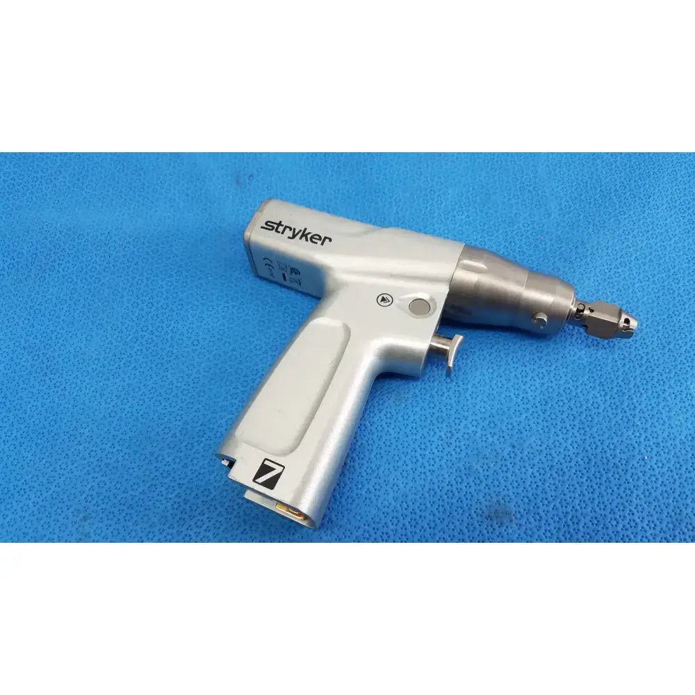 Stryker 7207-000-000 System 7 Reciprocating Saw Surgical Reciprocating Saw, second-hand product photo 1