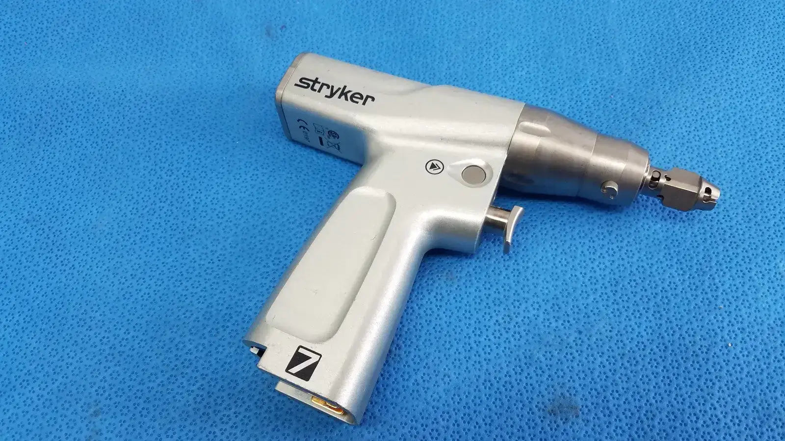 Stryker 7207-000-000 System 7 Reciprocating Saw Surgical Reciprocating Saw, second-hand product photo 1