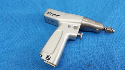 Stryker 7207-000-000 System 7 Reciprocating Saw Surgical Reciprocating Saw, second-hand product photo 1
