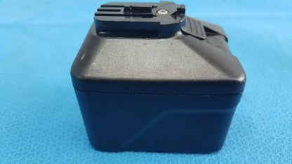 Stryker 7215-000-000 SmartLife Battery Pack Battery Pack, second-hand product photo 6