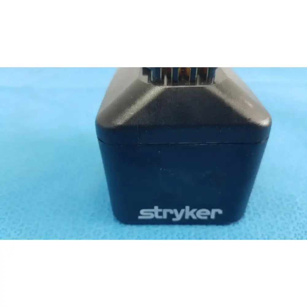 Stryker 7215-000-000 SmartLife Battery Pack Battery Pack, second-hand product photo 5