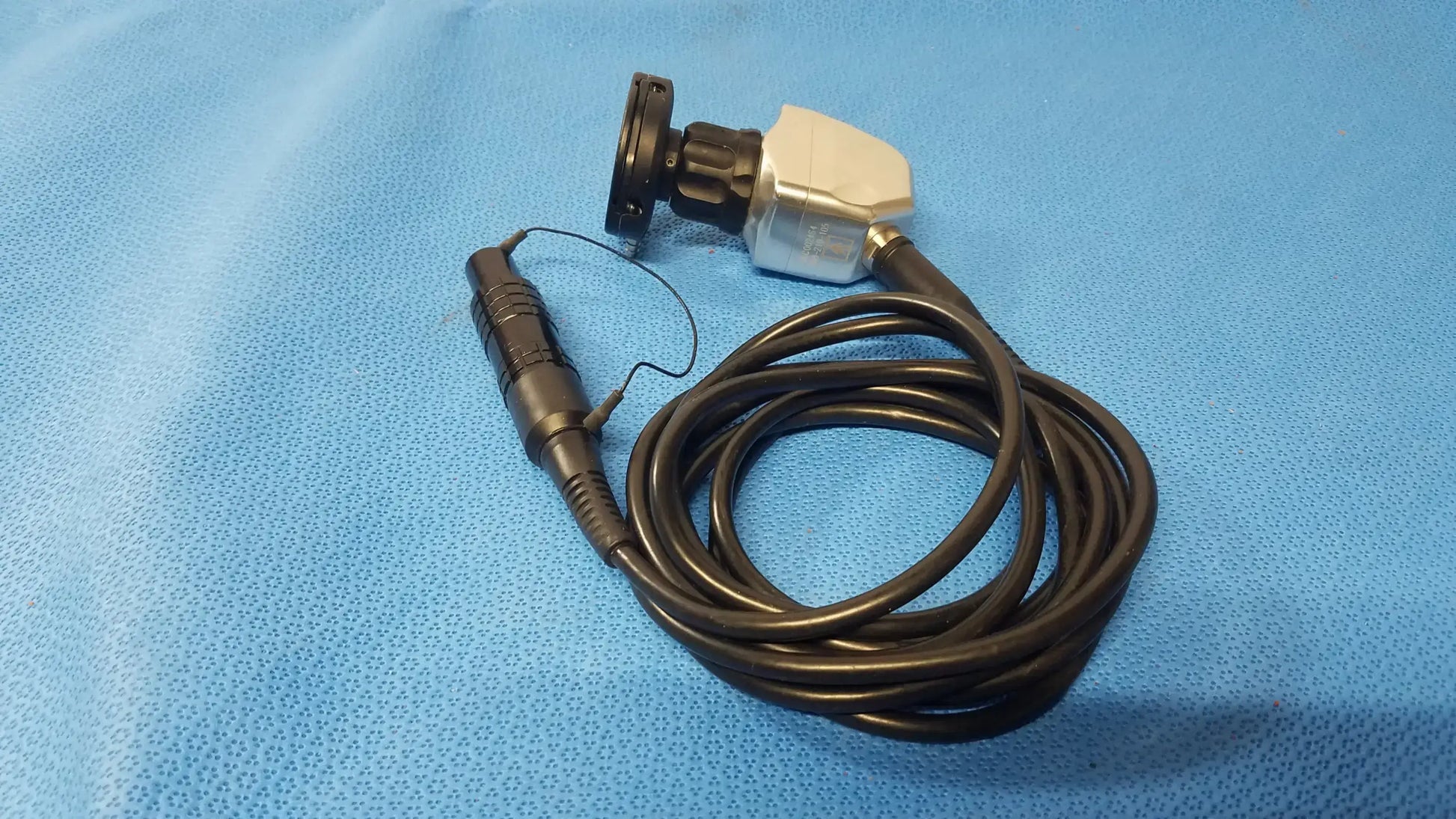Stryker 988 Endoscopy Camera 988-210-105 With 988-210-122 Coupler Endoscopy Camera System, second-hand product photo 11