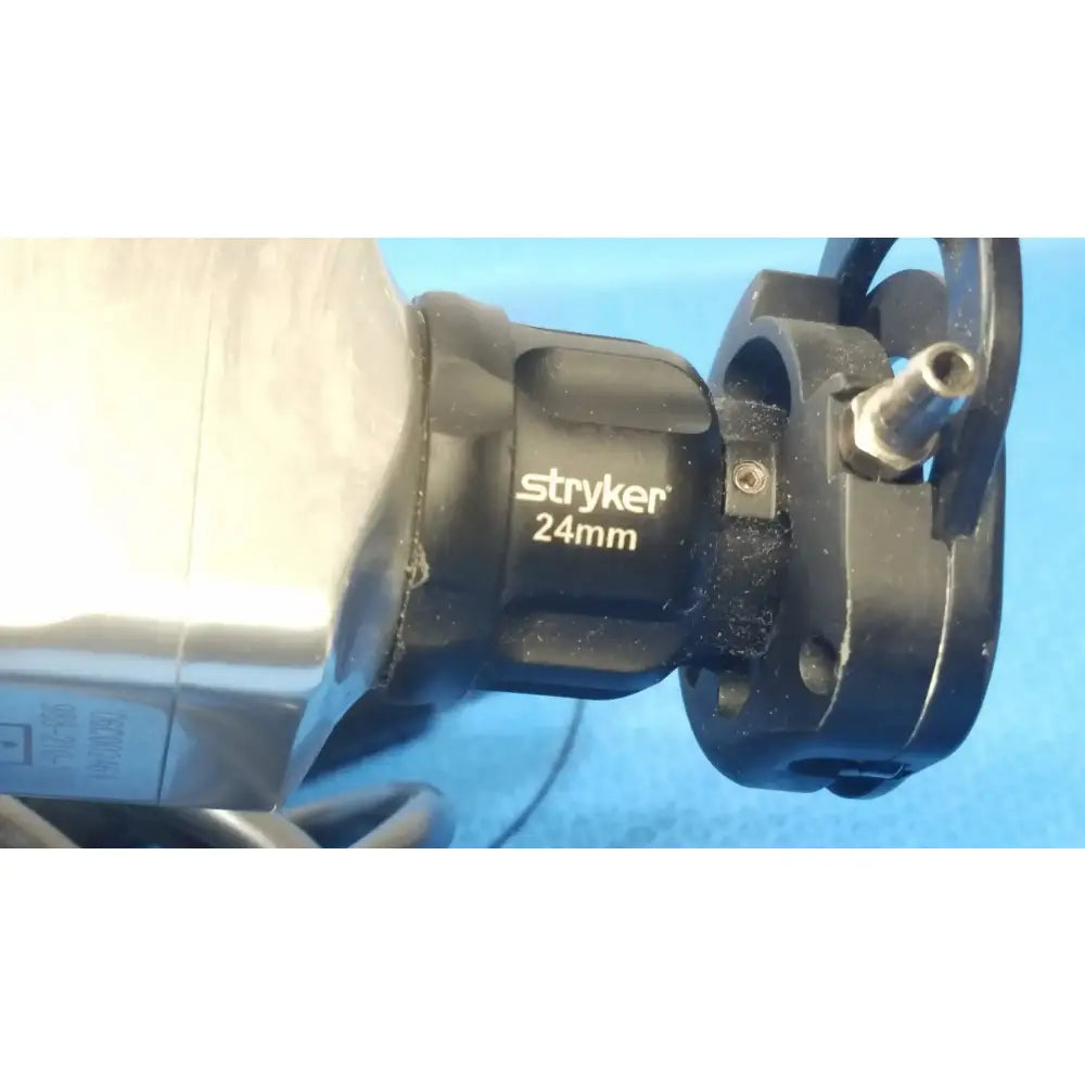 Stryker 988 Endoscopy Camera 988-210-105 With 988-210-122 Coupler Endoscopy Camera System, second-hand product photo 7