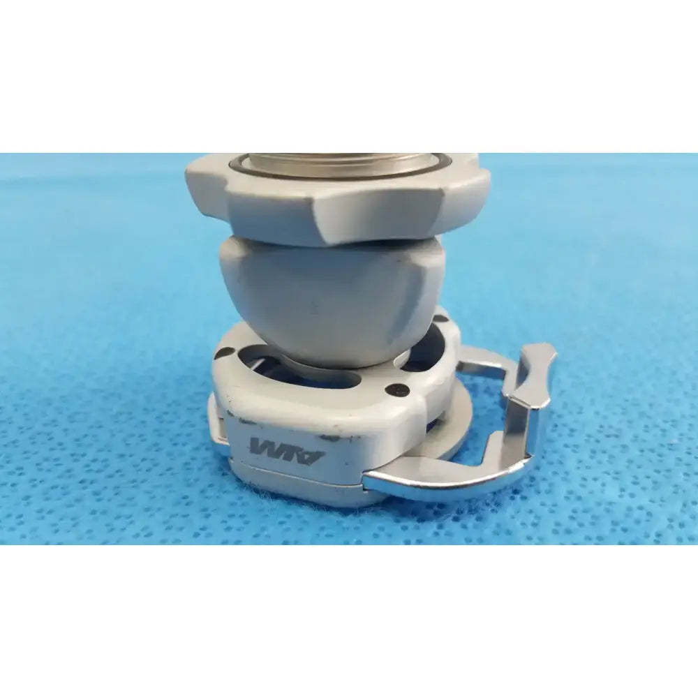 Stryker AIM 1588-020-122, 18mm Camera Head Coupler Camera Head Coupler, second-hand product photo 4