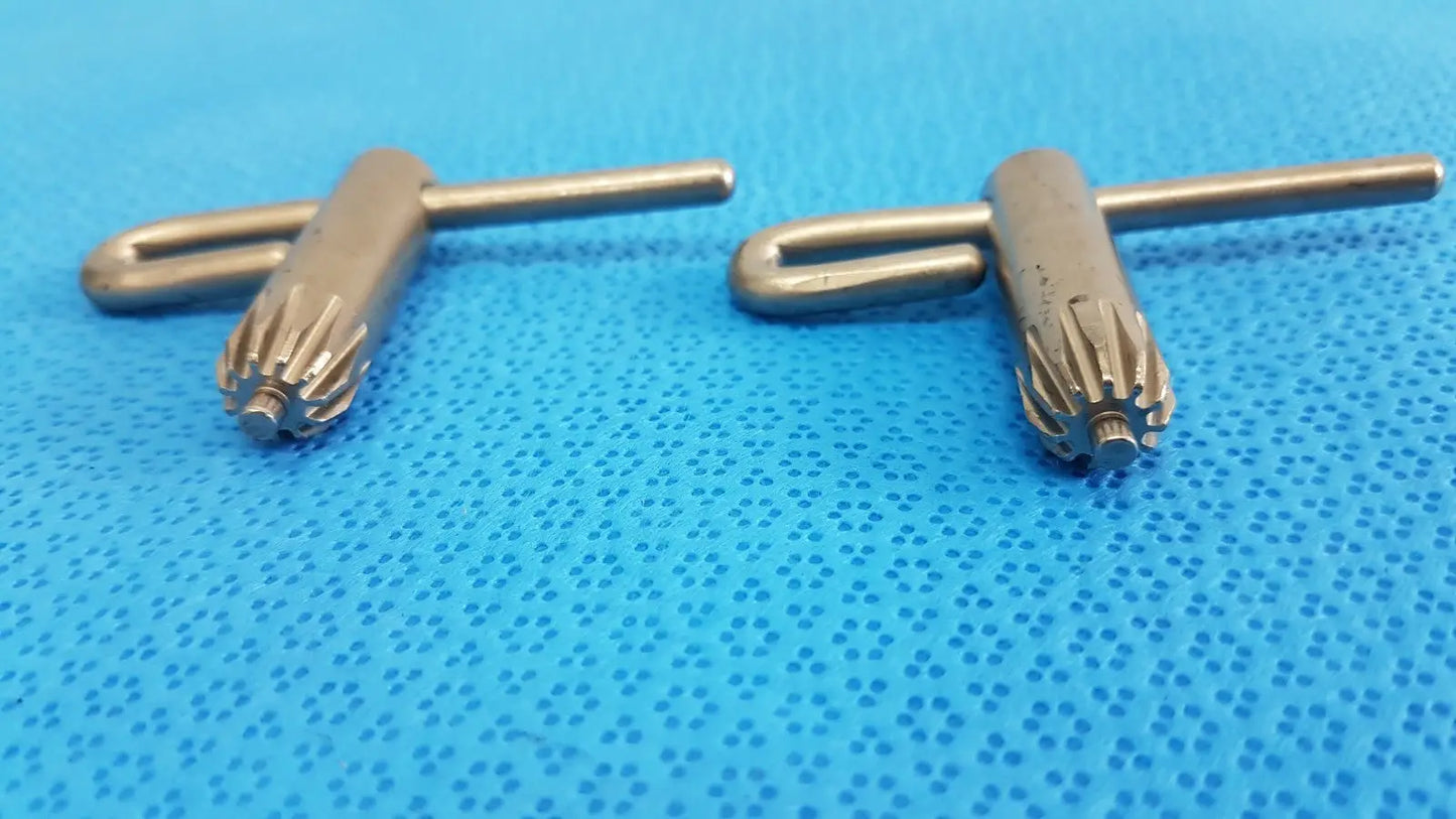 Reuse Medical Stryker Chuck Key – Precision Tool for Surgical Drill Systems Lot of 2 Surgical & Orthopedic Instruments, second-hand product photo 1