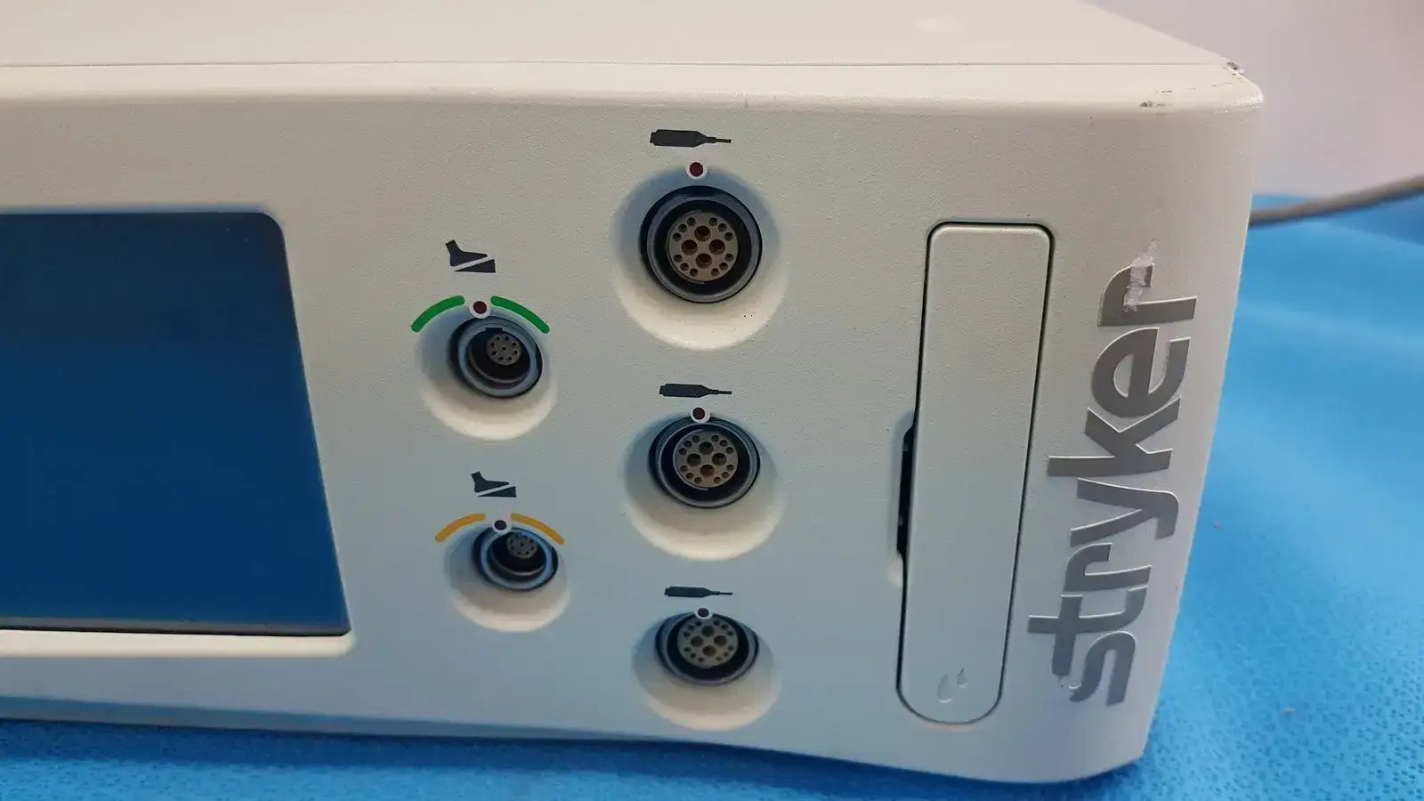 Stryker CORE™ Arthroscopic Console (5400-050-000) Arthroscopic Console, second-hand product photo 5