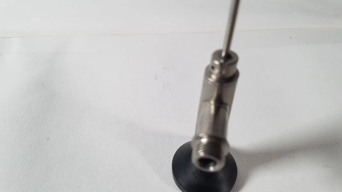 Silver metallic air pressure gauge with black rubber base for stryker endoscopy 0° arthroscope reuse medical device