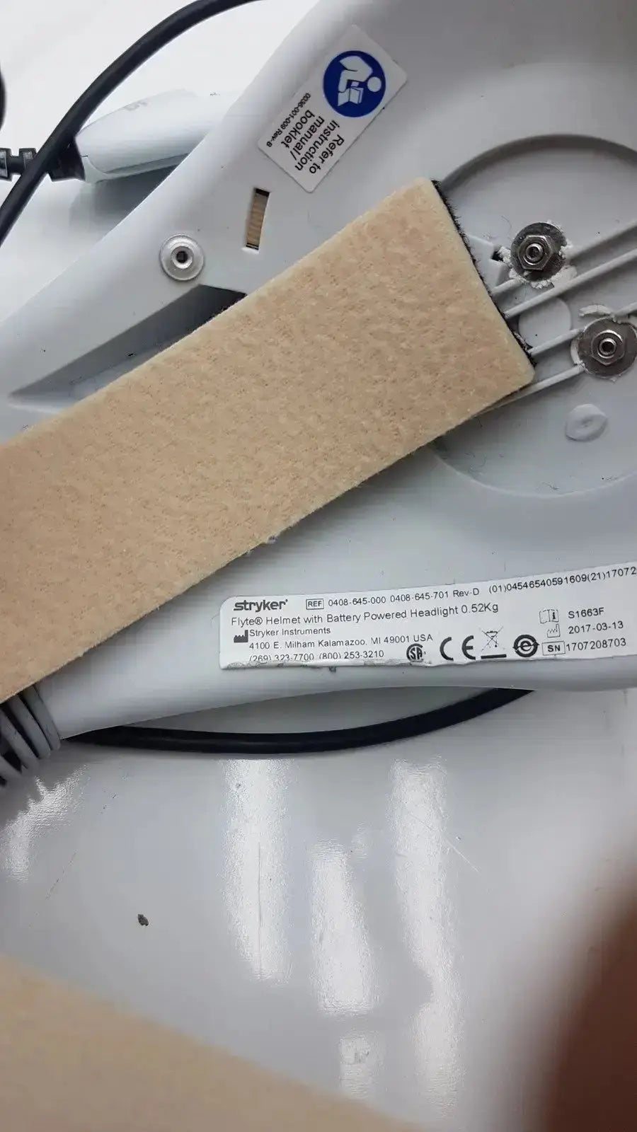 Stryker FLYTE Helmet Ref. 0408-645-000 Surgical Helmet, as-is (for parts) product photo 11
