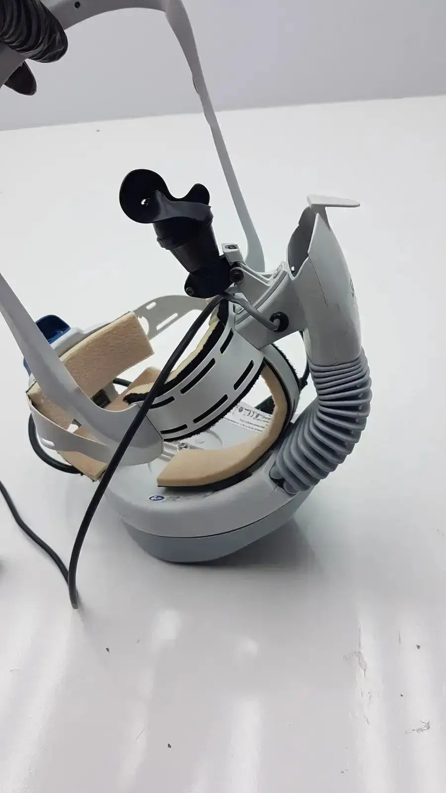 Stryker FLYTE Helmet Ref. 0408-645-000 Surgical Helmet, as-is (for parts) product photo 5