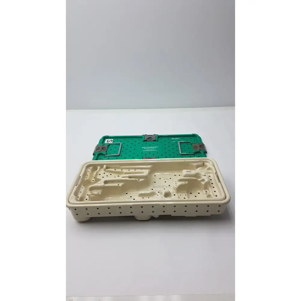 Reuse Medical Stryker Gamma3 System Optional Instrument Set 1320-9005 With Sterilization Case Sterilization Trays & Cases, second-hand product photo 1