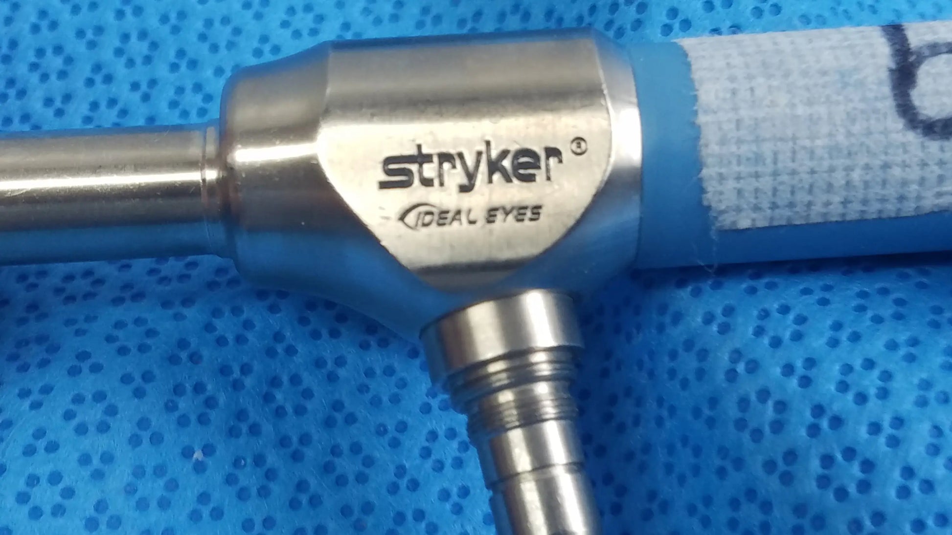 Stryker Ideal Eyes 502-859-030 Autoclavable Laparoscope 10mm 30º Rigid Laparoscope, second-hand product photo 2