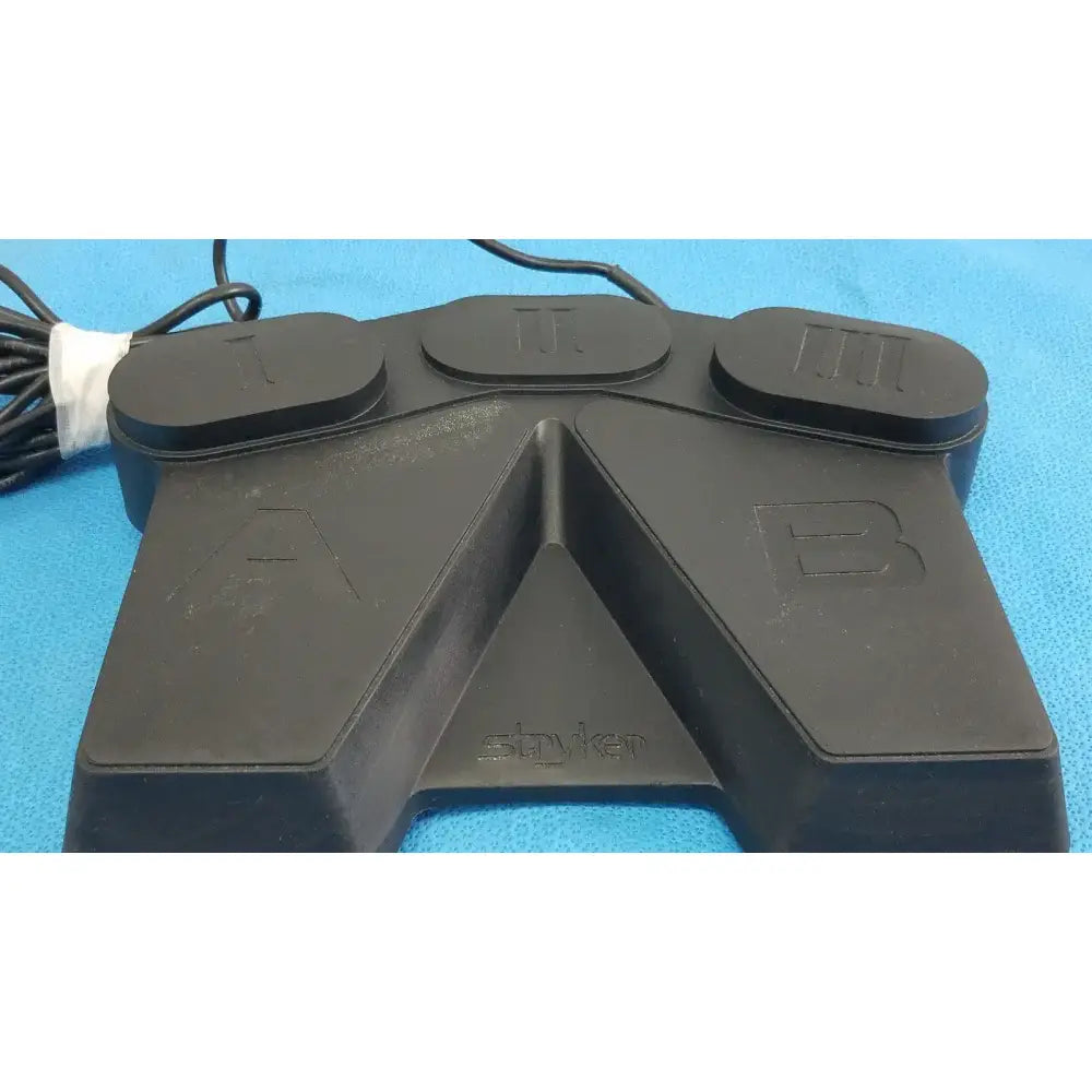 Stryker IPX7 5100-8 Foot Pedal Switch Foot Pedal Switch, second-hand product photo 2