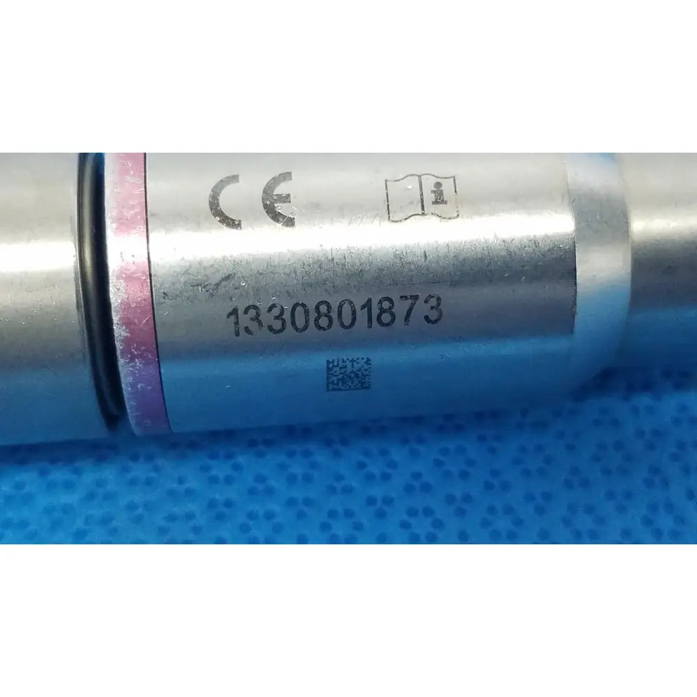 Stryker orthopedic silver metallic cylindrical 1/4 inch reuse medical reamer with engraved ce mark and pink rubber band