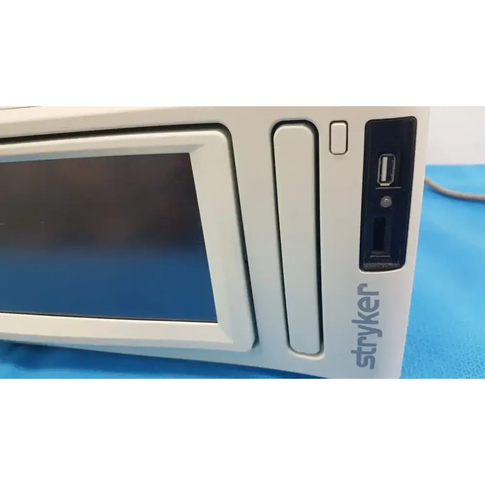 Stryker SDC3 HD Information Management System 0240060100 – Surgical Video Unit Surgical Information Management & Video Capture System, second-hand product photo 8