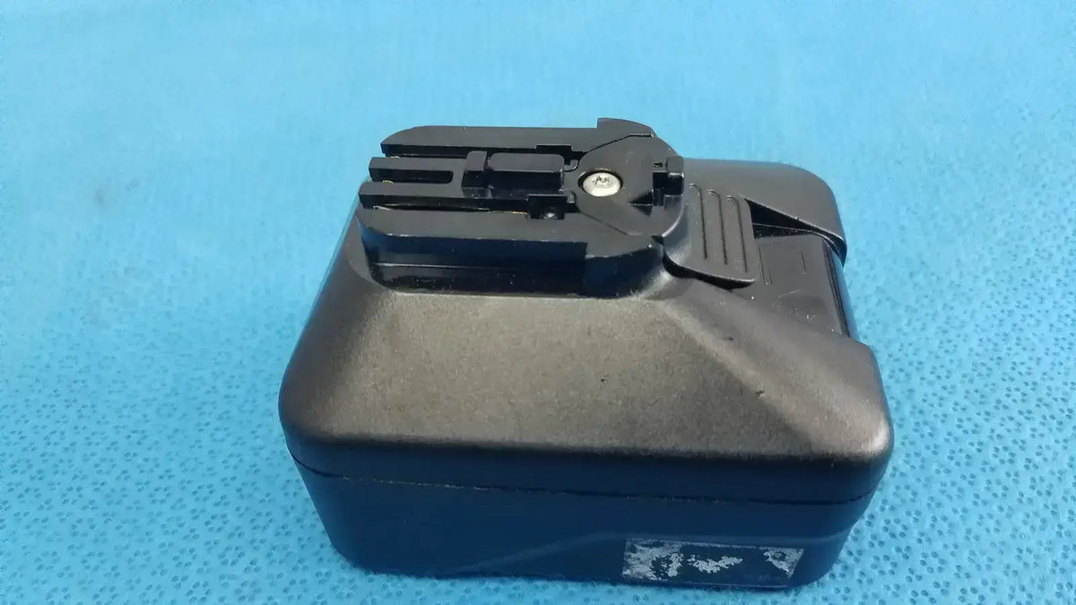 Stryker SmartLife 7212 Li-Ion Battery Pack Battery Pack, second-hand product photo 4