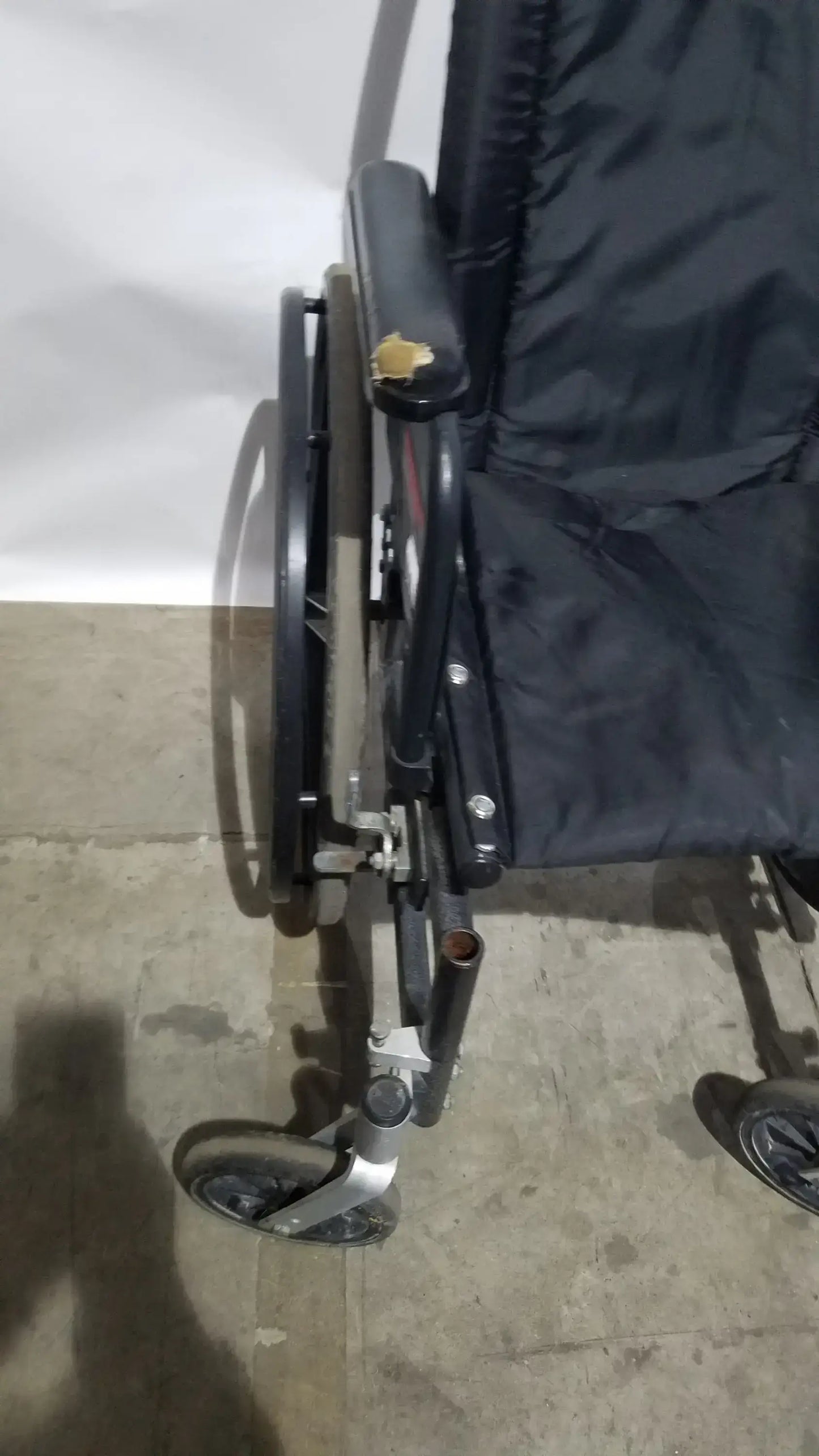 Reuse Medical Equipment Sunmark Folding Manual Wheelchair - Durable Black Padded Comfort Seat Manual Wheelchair, second-hand product photo 24