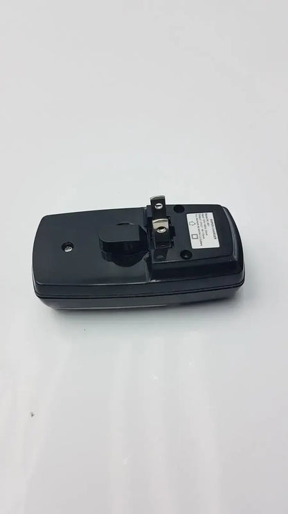 Generic Super Charger Battery Charger Model BC-801 Battery Charger, second-hand product photo 4