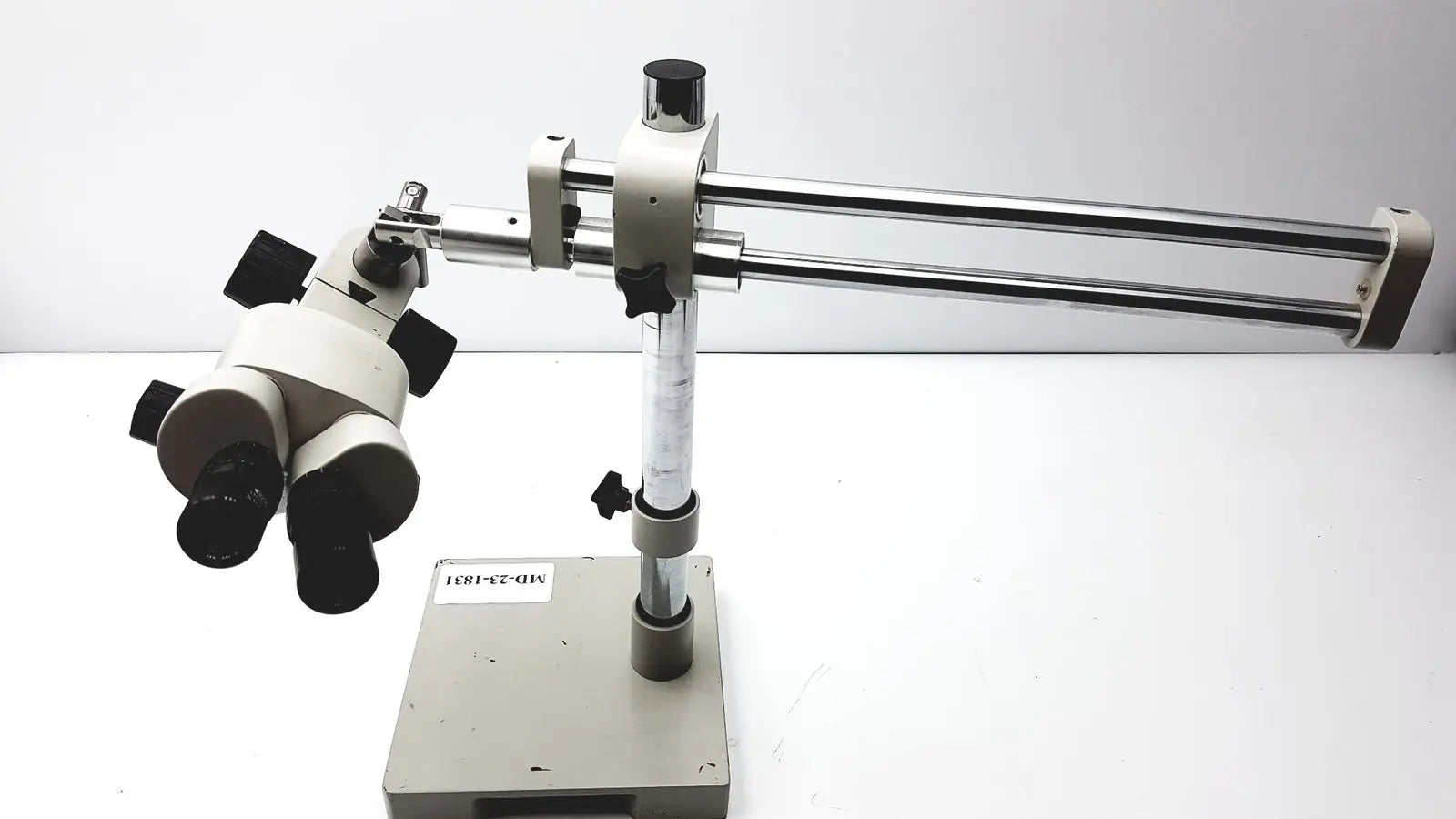 Reuse Medical Super Widefield Microscope Eyepieces 23mm SWH10X Microscopes, second-hand product photo 1