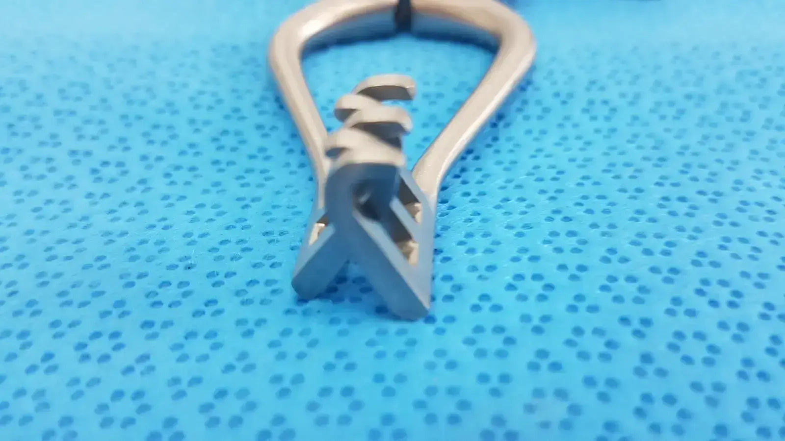 Centurion Pakistan Surgical Rib Retractor with Ratchet Mechanism – Centurion Pakistan Stainless Surgical Rib Retractor, second-hand product photo 5