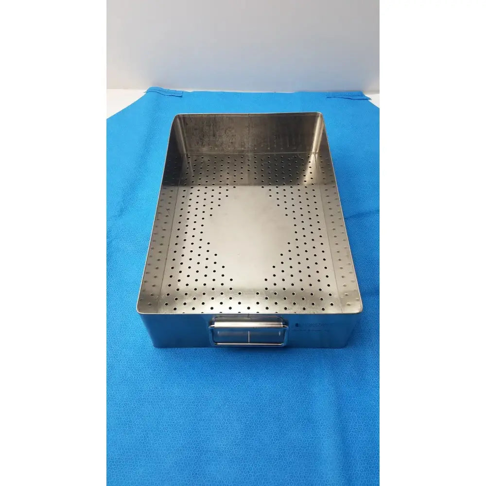 Unbranded Surgical Sterilizer Pan – Stainless Steel Medical Tray, Autoclave Safe, Used Sterilization Tray, second-hand product photo 3