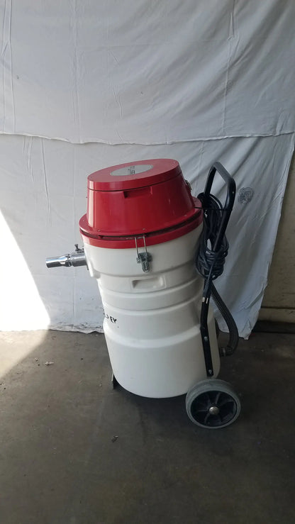 Surtec system C72F1 wet dry vacuum cleaner 115V red and white cylindrical dry vacuum with black handle and wheels